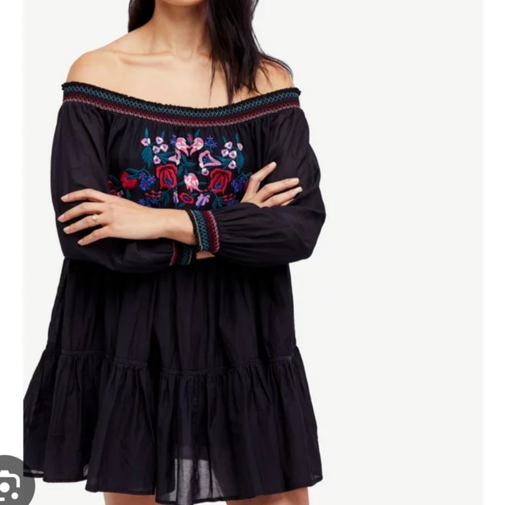 Free People Women's Black Embroidered, Off Shoulder Mini Dress, Size XS.